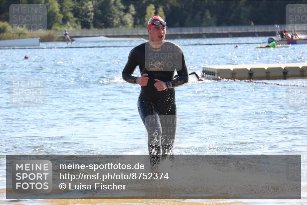 07.09.2025 - 19. Norderstedt Triathlon Luisa Fischer http://msf.ph/oto/8752374 07.09.2025 15:33:35 Schwimmen 503, 1080 meine-sportfotos.de
