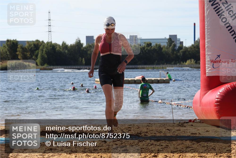 07.09.2025 - 19. Norderstedt Triathlon Luisa Fischer http://msf.ph/oto/8752375 07.09.2025 11:22:35 Schwimmen 146, 234, 1319 meine-sportfotos.de
