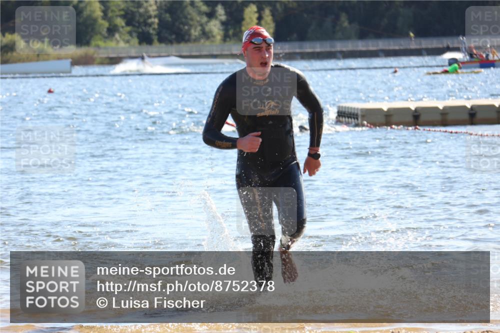 07.09.2025 - 19. Norderstedt Triathlon Luisa Fischer http://msf.ph/oto/8752378 07.09.2025 15:33:35 Schwimmen 503, 1080 meine-sportfotos.de