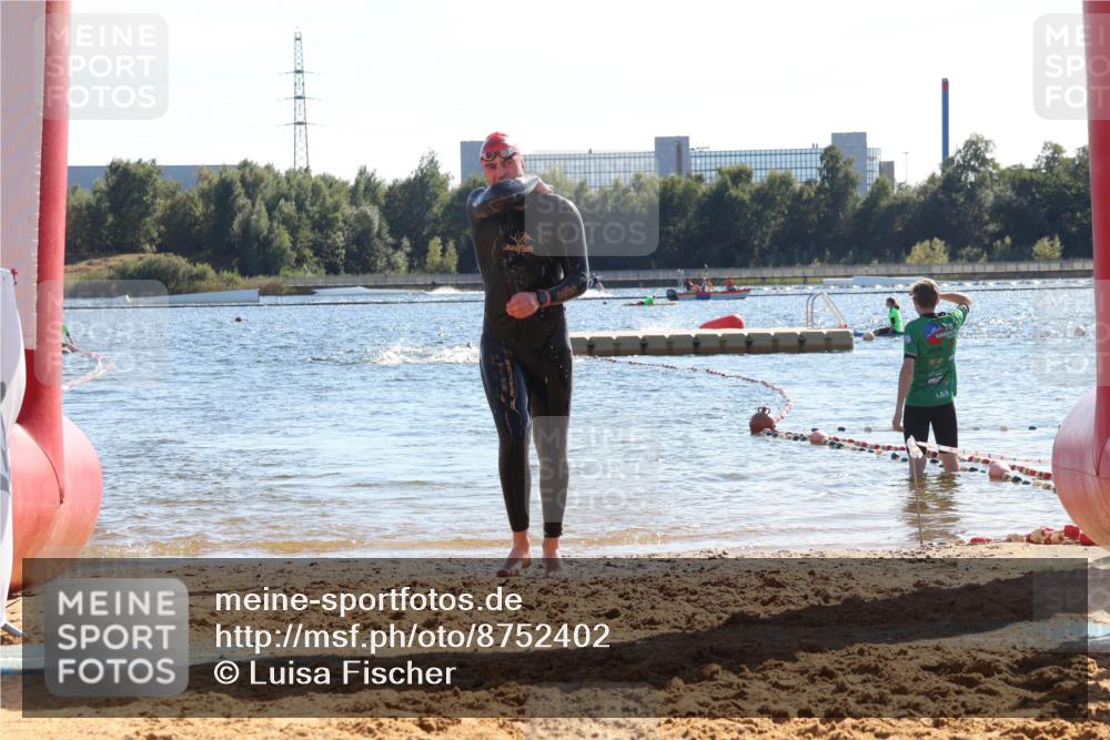 07.09.2025 - 19. Norderstedt Triathlon Luisa Fischer http://msf.ph/oto/8752402 07.09.2025 15:33:38 Schwimmen 503 meine-sportfotos.de