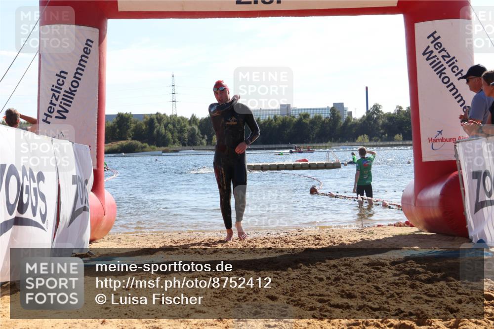 07.09.2025 - 19. Norderstedt Triathlon Luisa Fischer http://msf.ph/oto/8752412 07.09.2025 15:33:39 Schwimmen 503 meine-sportfotos.de