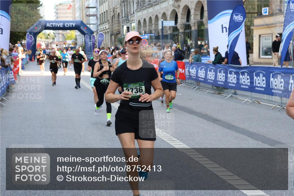 07.09.2025 - BARMER Alsterlauf Strokosch-Dieckow http://msf.ph/oto/8752413 07.09.2025 10:14:58 Ziel 2158, 2651, 2674, 2705, 2936, 3132, 3133, 3243, 3548, 3703, 3885, 3886, 4020, 4021, 4024, 4177, 4442, 4443, 4556, 4756, 4757, 4878, 4879, 5134, 5291, 5631, 5952, 6194, 8482 meine-sportfotos.de