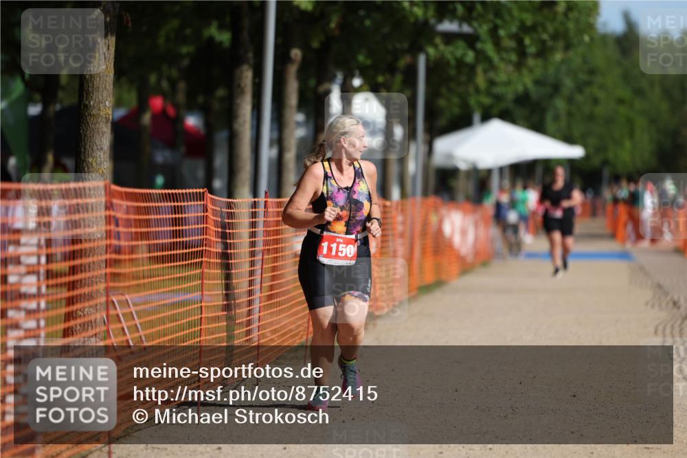 07.09.2025 - 19. Norderstedt Triathlon Michael Strokosch http://msf.ph/oto/8752415 07.09.2025 10:36:29 Laufen 1150 meine-sportfotos.de