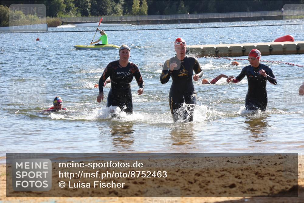 07.09.2025 - 19. Norderstedt Triathlon Luisa Fischer http://msf.ph/oto/8752463 07.09.2025 15:34:12 Schwimmen  meine-sportfotos.de