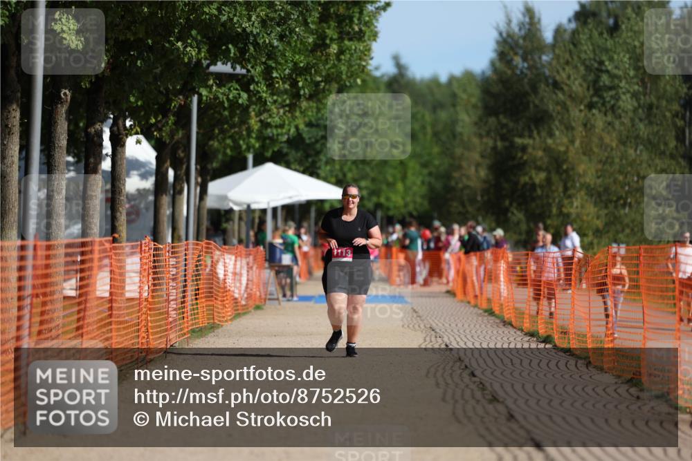 07.09.2025 - 19. Norderstedt Triathlon Michael Strokosch http://msf.ph/oto/8752526 07.09.2025 10:36:38 Laufen  meine-sportfotos.de