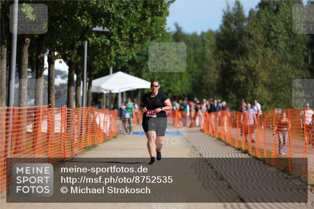 07.09.2025 - 19. Norderstedt Triathlon Michael Strokosch http://msf.ph/oto/8752535 07.09.2025 10:36:39 Laufen  meine-sportfotos.de
