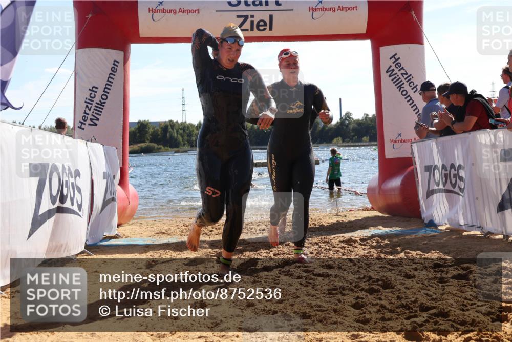 07.09.2025 - 19. Norderstedt Triathlon Luisa Fischer http://msf.ph/oto/8752536 07.09.2025 15:34:19 Schwimmen 1065, 1073, 1092, 1099, 1563 meine-sportfotos.de