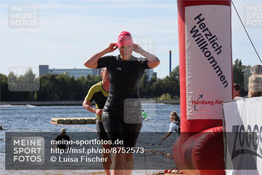 07.09.2025 - 19. Norderstedt Triathlon Luisa Fischer http://msf.ph/oto/8752573 07.09.2025 11:23:19 Schwimmen 703, 807, 857, 1282, 1349 meine-sportfotos.de