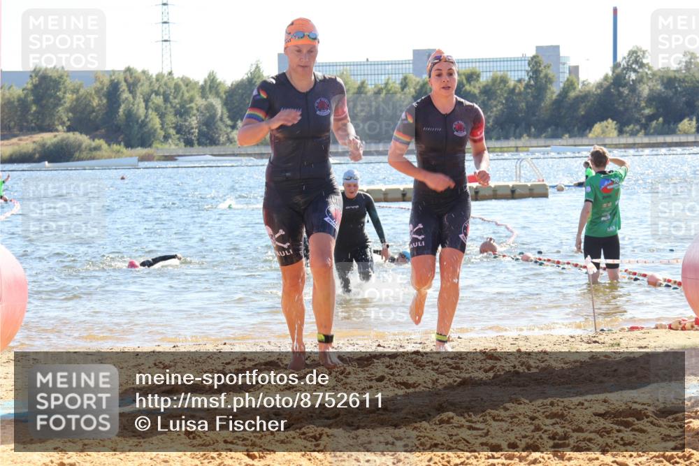 07.09.2025 - 19. Norderstedt Triathlon Luisa Fischer http://msf.ph/oto/8752611 07.09.2025 15:34:31 Schwimmen 1051, 1054, 1065, 1073, 1092, 1099, 1563 meine-sportfotos.de