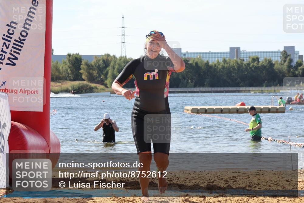 07.09.2025 - 19. Norderstedt Triathlon Luisa Fischer http://msf.ph/oto/8752612 07.09.2025 11:23:35 Schwimmen 1380 meine-sportfotos.de