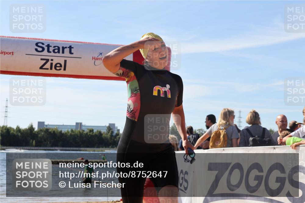 07.09.2025 - 19. Norderstedt Triathlon Luisa Fischer http://msf.ph/oto/8752647 07.09.2025 11:23:38 Schwimmen 1380 meine-sportfotos.de