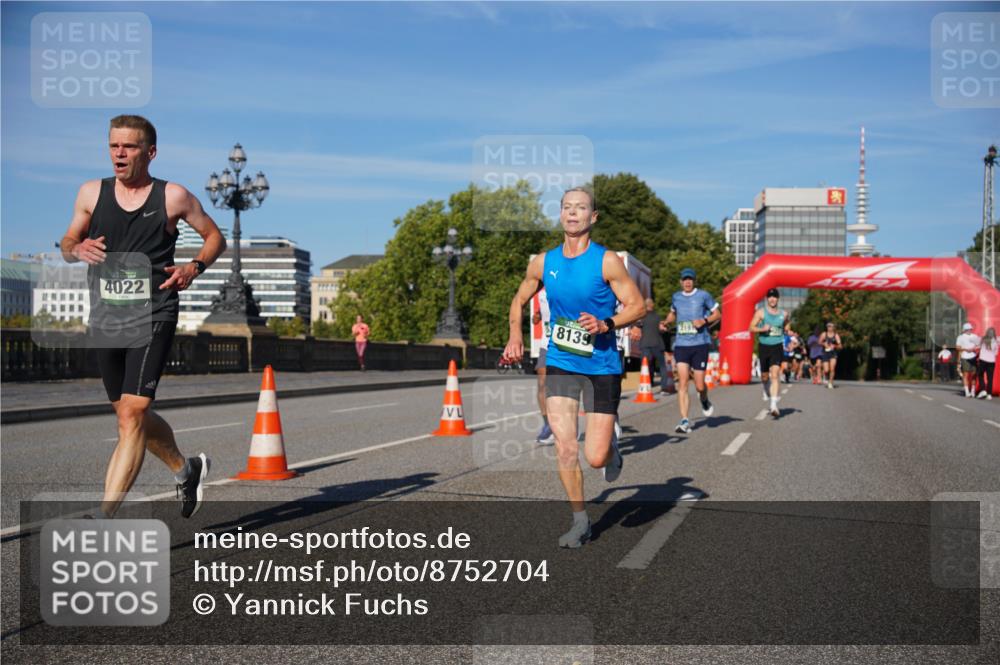 07.09.2025 - BARMER Alsterlauf Yannick Fuchs http://msf.ph/oto/8752704 07.09.2025 09:36:28 Laufen 4022, 8139, 2097 meine-sportfotos.de