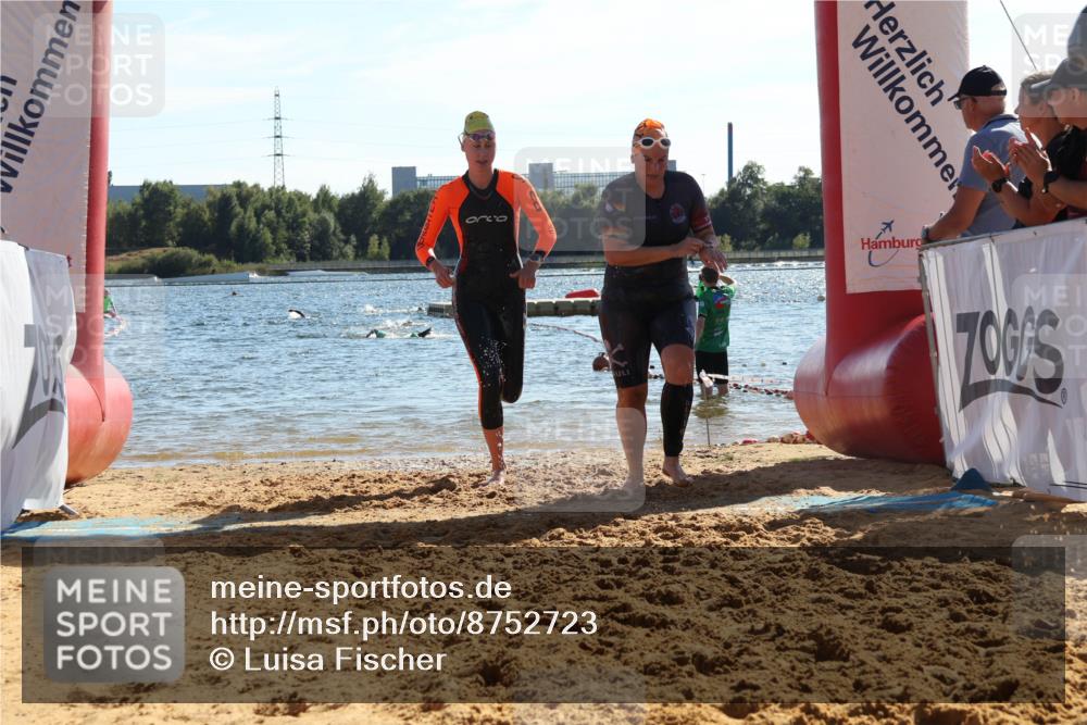 07.09.2025 - 19. Norderstedt Triathlon Luisa Fischer http://msf.ph/oto/8752723 07.09.2025 15:34:45 Schwimmen 1047, 1064, 1069, 1070, 1089, 1105 meine-sportfotos.de