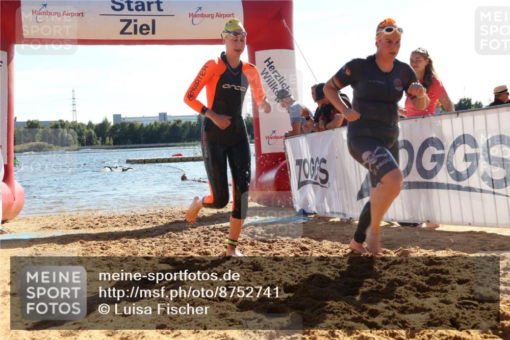 07.09.2025 - 19. Norderstedt Triathlon Luisa Fischer http://msf.ph/oto/8752741 07.09.2025 15:34:47 Schwimmen 1047, 1064, 1069, 1070, 1089, 1105 meine-sportfotos.de