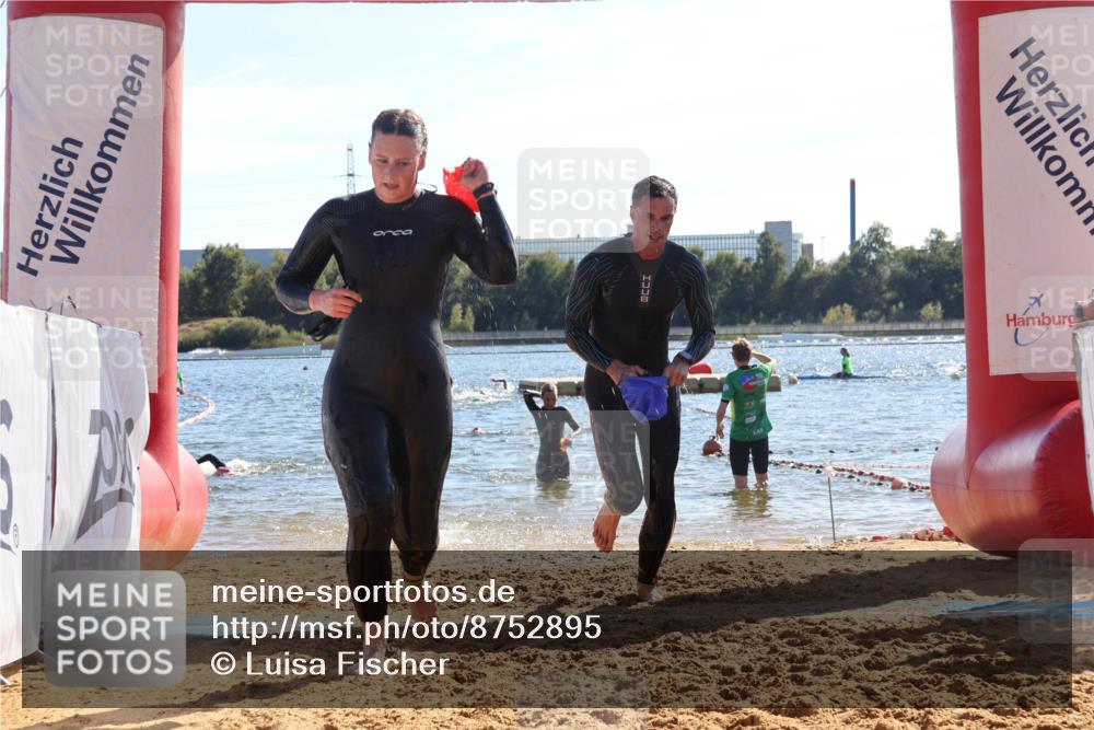 07.09.2025 - 19. Norderstedt Triathlon Luisa Fischer http://msf.ph/oto/8752895 07.09.2025 15:35:51 Schwimmen 509, 1058, 1077, 1088 meine-sportfotos.de