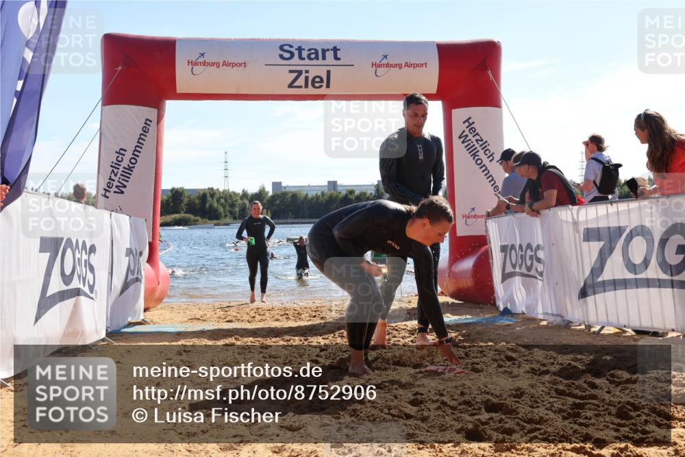 07.09.2025 - 19. Norderstedt Triathlon Luisa Fischer http://msf.ph/oto/8752906 07.09.2025 15:35:53 Schwimmen 509, 1058, 1077, 1088 meine-sportfotos.de