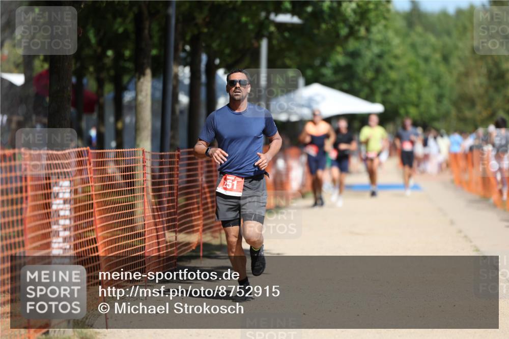 07.09.2025 - 19. Norderstedt Triathlon Michael Strokosch http://msf.ph/oto/8752915 07.09.2025 12:46:48 Laufen 251, 788 meine-sportfotos.de