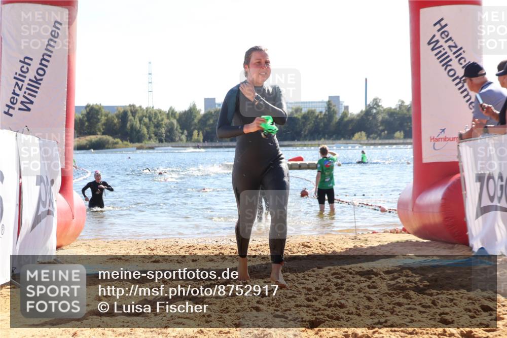 07.09.2025 - 19. Norderstedt Triathlon Luisa Fischer http://msf.ph/oto/8752917 07.09.2025 15:35:55 Schwimmen 509, 1050, 1058, 1077, 1088 meine-sportfotos.de