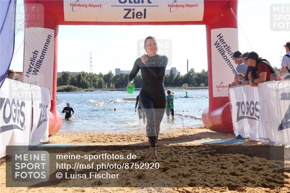 07.09.2025 - 19. Norderstedt Triathlon Luisa Fischer http://msf.ph/oto/8752920 07.09.2025 15:35:56 Schwimmen 509, 1050, 1058, 1077, 1088 meine-sportfotos.de