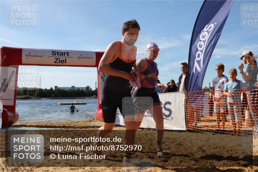 07.09.2025 - 19. Norderstedt Triathlon Luisa Fischer http://msf.ph/oto/8752970 07.09.2025 11:26:18 Schwimmen 162, 163 meine-sportfotos.de