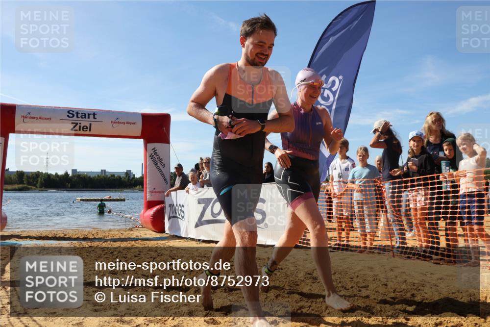 07.09.2025 - 19. Norderstedt Triathlon Luisa Fischer http://msf.ph/oto/8752973 07.09.2025 11:26:19 Schwimmen 162, 163 meine-sportfotos.de