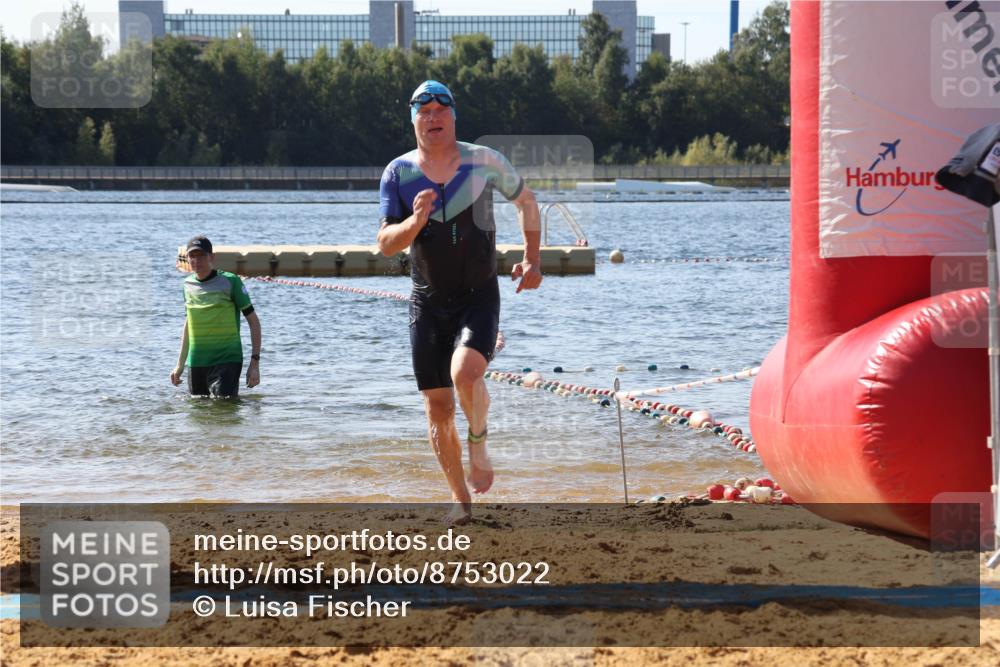 07.09.2025 - 19. Norderstedt Triathlon Luisa Fischer http://msf.ph/oto/8753022 07.09.2025 11:27:19 Schwimmen 170 meine-sportfotos.de