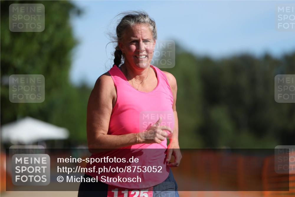 07.09.2025 - 19. Norderstedt Triathlon Michael Strokosch http://msf.ph/oto/8753052 07.09.2025 10:37:21 Laufen 1125 meine-sportfotos.de