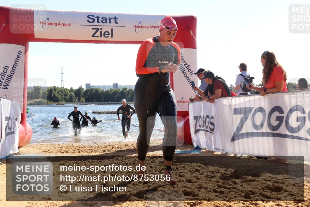 07.09.2025 - 19. Norderstedt Triathlon Luisa Fischer http://msf.ph/oto/8753056 07.09.2025 15:36:28 Schwimmen 1074, 1087, 1593 meine-sportfotos.de