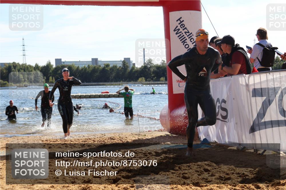 07.09.2025 - 19. Norderstedt Triathlon Luisa Fischer http://msf.ph/oto/8753076 07.09.2025 15:36:31 Schwimmen 1044, 1074, 1087, 1593 meine-sportfotos.de