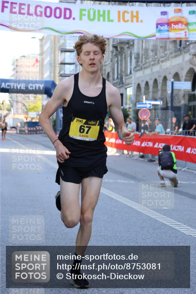 07.09.2025 - BARMER Alsterlauf Strokosch-Dieckow http://msf.ph/oto/8753081 07.09.2025 11:02:51 Ziel  meine-sportfotos.de