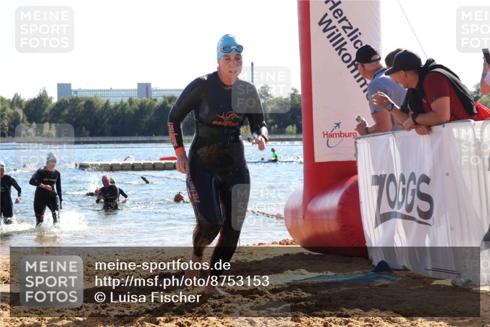 07.09.2025 - 19. Norderstedt Triathlon Luisa Fischer http://msf.ph/oto/8753153 07.09.2025 15:36:43 Schwimmen 1044, 1067, 1076, 1087, 1103, 1593 meine-sportfotos.de
