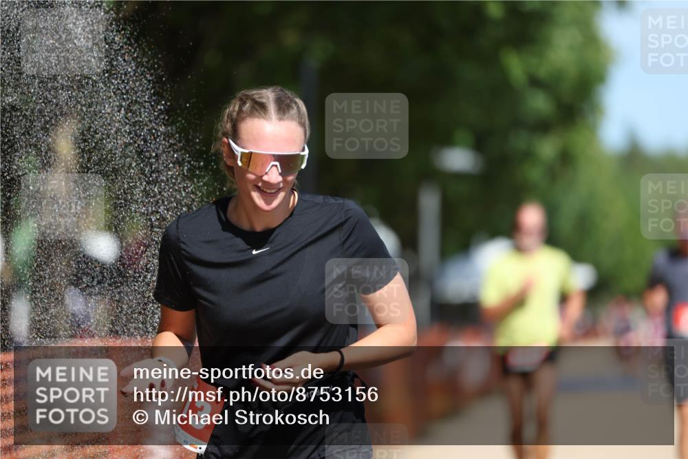 07.09.2025 - 19. Norderstedt Triathlon Michael Strokosch http://msf.ph/oto/8753156 07.09.2025 12:47:02 Laufen 696, 776, 1213, 1247 meine-sportfotos.de