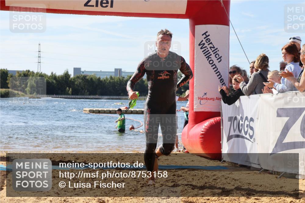 07.09.2025 - 19. Norderstedt Triathlon Luisa Fischer http://msf.ph/oto/8753158 07.09.2025 11:38:26 Schwimmen 791 meine-sportfotos.de