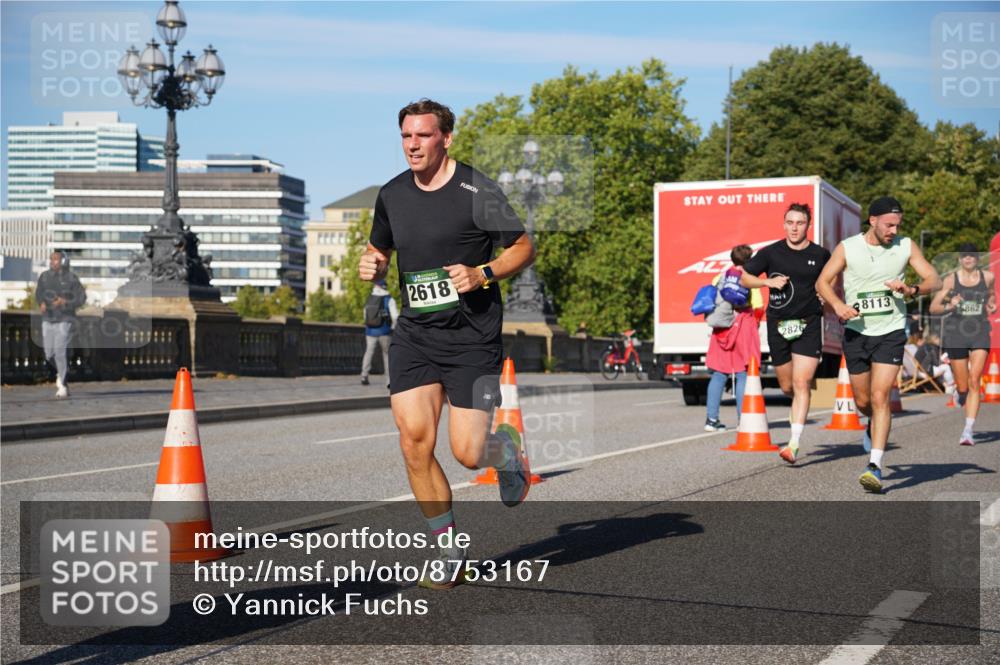 07.09.2025 - BARMER Alsterlauf Yannick Fuchs http://msf.ph/oto/8753167 07.09.2025 09:36:47 Laufen 2618, 2826, 8113, 5862 meine-sportfotos.de