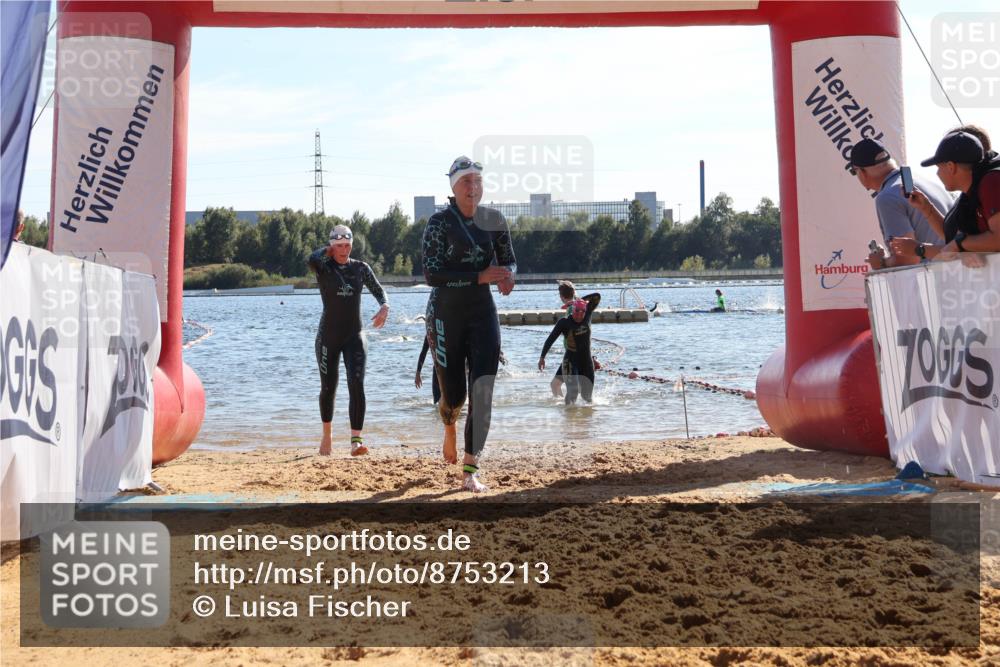 07.09.2025 - 19. Norderstedt Triathlon Luisa Fischer http://msf.ph/oto/8753213 07.09.2025 15:36:50 Schwimmen 1067, 1076, 1090, 1095, 1103 meine-sportfotos.de