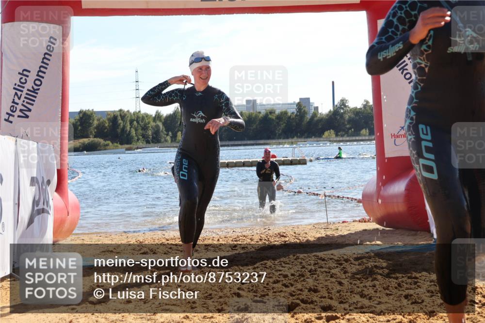 07.09.2025 - 19. Norderstedt Triathlon Luisa Fischer http://msf.ph/oto/8753237 07.09.2025 15:36:52 Schwimmen 1076, 1079, 1090, 1095, 1103 meine-sportfotos.de