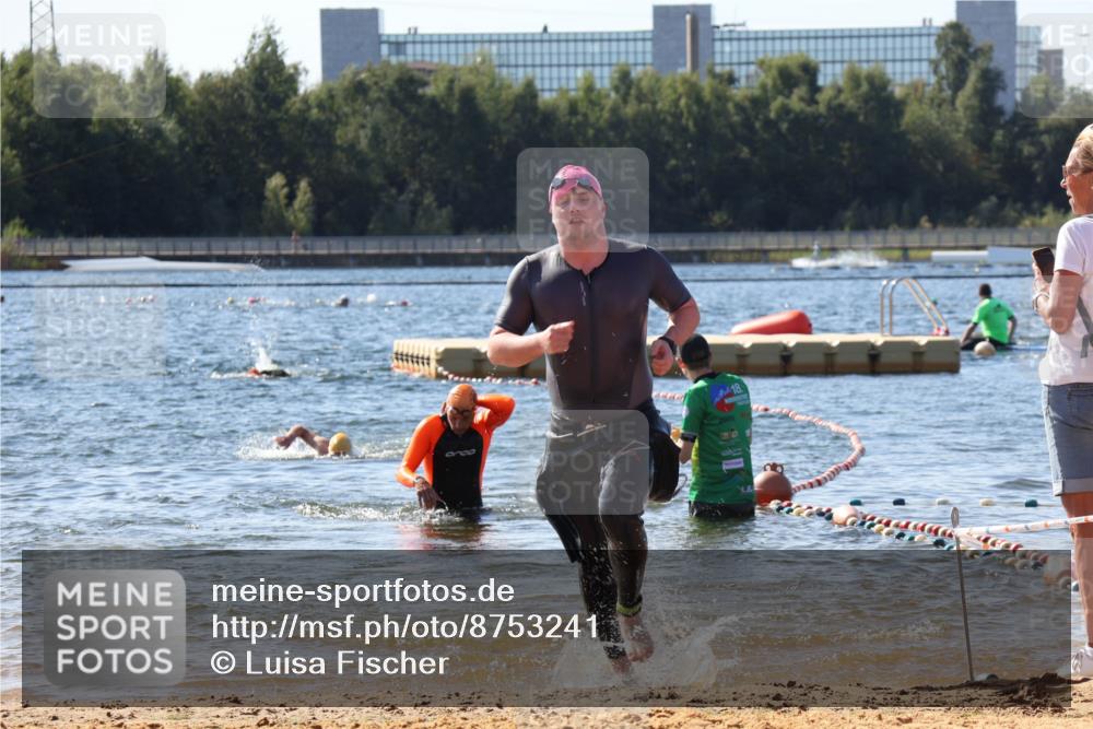 07.09.2025 - 19. Norderstedt Triathlon Luisa Fischer http://msf.ph/oto/8753241 07.09.2025 11:39:25 Schwimmen 168, 1346 meine-sportfotos.de