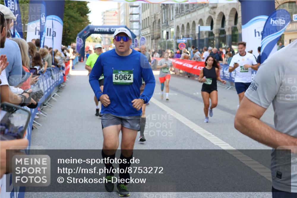 07.09.2025 - BARMER Alsterlauf Strokosch-Dieckow http://msf.ph/oto/8753272 07.09.2025 10:14:37 Ziel 2736, 3455, 3722, 3736, 3771, 3904, 4520, 4607, 4608, 4883, 5036, 5270, 5271, 5280, 5281, 6344, 6345, 8413 meine-sportfotos.de
