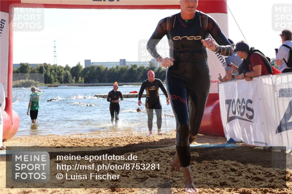 07.09.2025 - 19. Norderstedt Triathlon Luisa Fischer http://msf.ph/oto/8753281 07.09.2025 15:36:58 Schwimmen 1052, 1076, 1079, 1090, 1091, 1095 meine-sportfotos.de