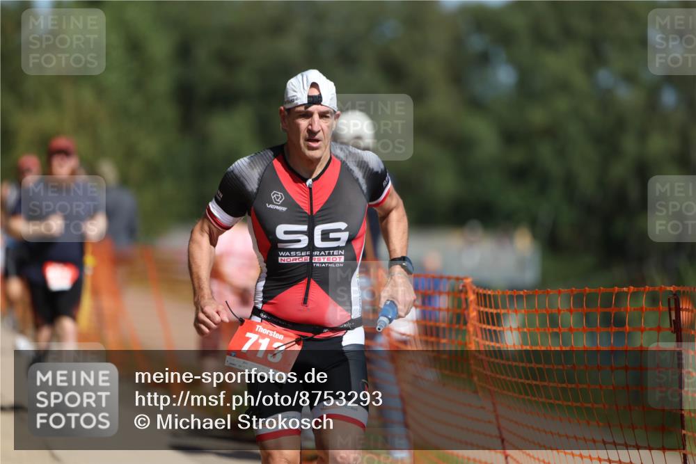 07.09.2025 - 19. Norderstedt Triathlon Michael Strokosch http://msf.ph/oto/8753293 07.09.2025 12:47:18 Laufen 151, 227, 713 meine-sportfotos.de