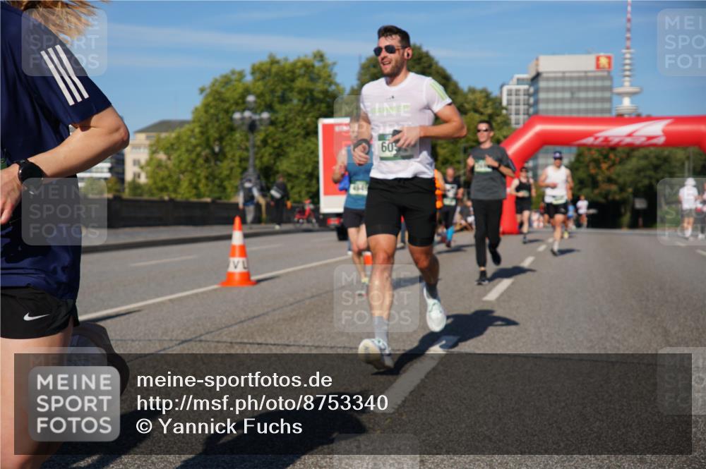 07.09.2025 - BARMER Alsterlauf Yannick Fuchs http://msf.ph/oto/8753340 07.09.2025 09:36:52 Laufen 60 meine-sportfotos.de
