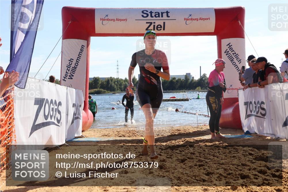 07.09.2025 - 19. Norderstedt Triathlon Luisa Fischer http://msf.ph/oto/8753379 07.09.2025 15:37:25 Schwimmen 1100, 1600 meine-sportfotos.de