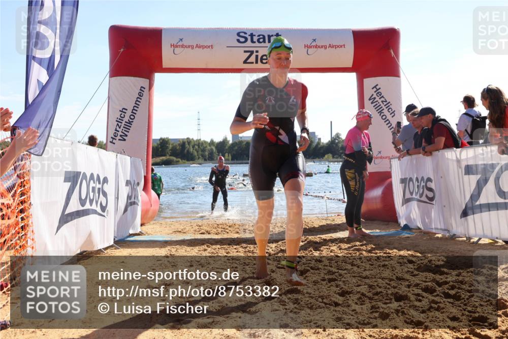 07.09.2025 - 19. Norderstedt Triathlon Luisa Fischer http://msf.ph/oto/8753382 07.09.2025 15:37:25 Schwimmen 1100, 1600 meine-sportfotos.de