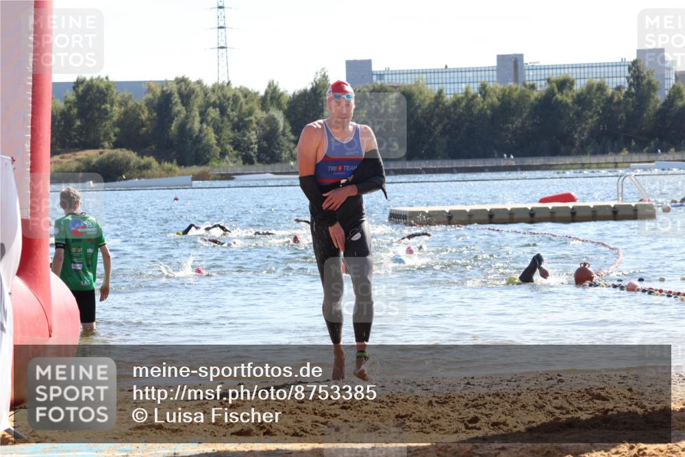 07.09.2025 - 19. Norderstedt Triathlon Luisa Fischer http://msf.ph/oto/8753385 07.09.2025 15:37:27 Schwimmen 1100, 1600 meine-sportfotos.de