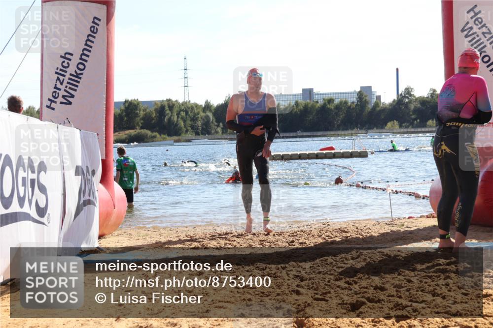 07.09.2025 - 19. Norderstedt Triathlon Luisa Fischer http://msf.ph/oto/8753400 07.09.2025 15:37:28 Schwimmen 1100, 1600 meine-sportfotos.de