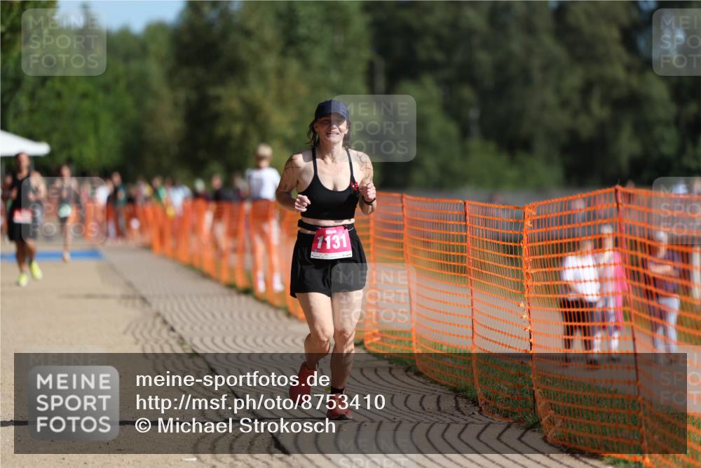 07.09.2025 - 19. Norderstedt Triathlon Michael Strokosch http://msf.ph/oto/8753410 07.09.2025 10:38:43 Laufen 1131 meine-sportfotos.de