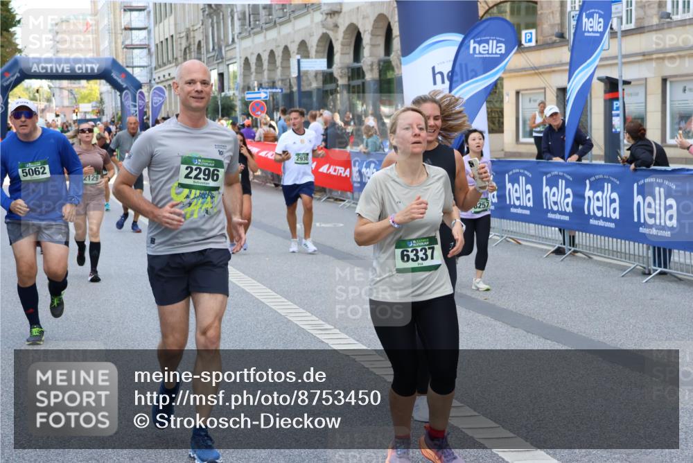 07.09.2025 - BARMER Alsterlauf Strokosch-Dieckow http://msf.ph/oto/8753450 07.09.2025 10:14:35 Ziel 2736, 2825, 3455, 3466, 3736, 3771, 3851, 3904, 4520, 4607, 4608, 4845, 4883, 5036, 5270, 5271, 5280, 5281, 6344, 6345, 8296 meine-sportfotos.de