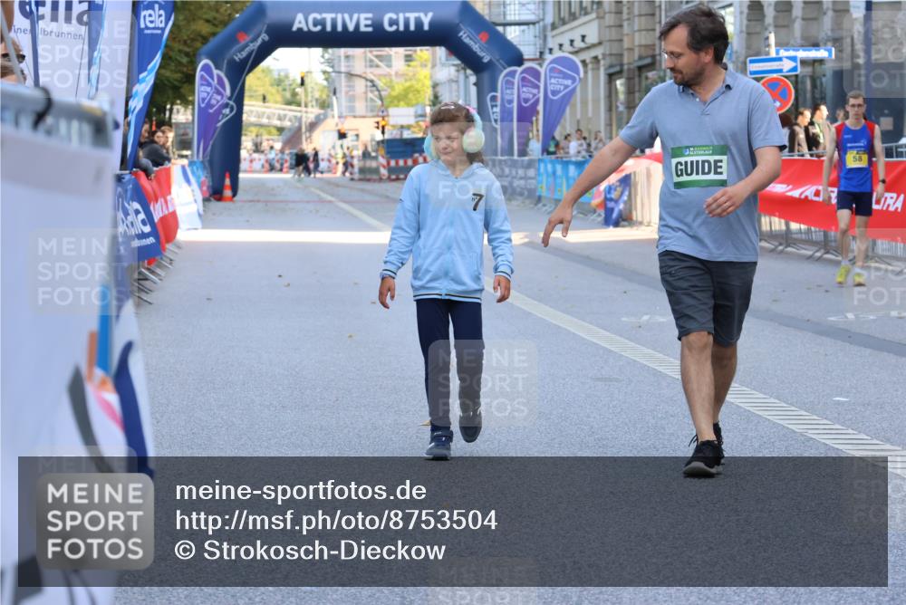 07.09.2025 - BARMER Alsterlauf Strokosch-Dieckow http://msf.ph/oto/8753504 07.09.2025 10:56:37 Ziel  meine-sportfotos.de