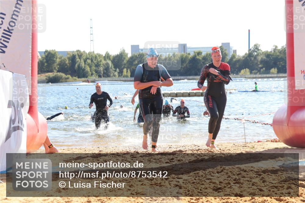07.09.2025 - 19. Norderstedt Triathlon Luisa Fischer http://msf.ph/oto/8753542 07.09.2025 15:37:52 Schwimmen 1046, 1060, 1097, 1108, 1552, 1572, 1597, 1604 meine-sportfotos.de