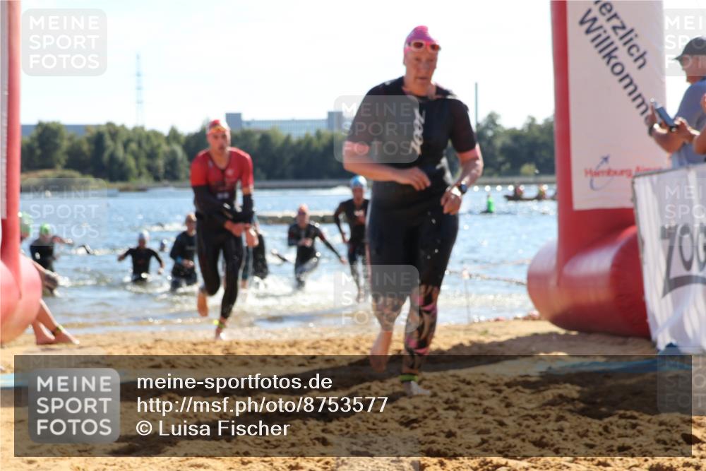 07.09.2025 - 19. Norderstedt Triathlon Luisa Fischer http://msf.ph/oto/8753577 07.09.2025 15:37:56 Schwimmen 1046, 1049, 1060, 1084, 1097, 1108, 1572, 1604, 1626, 1629 meine-sportfotos.de